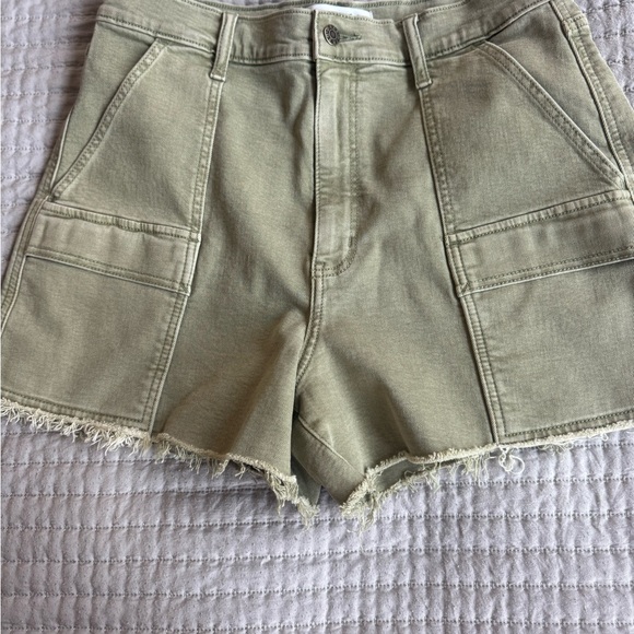 Daze Denim “The Knockout” High Rise A-Line Shorts | Olive Green | Size 30 | NWT - Picture 1 of 3